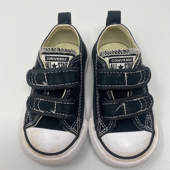 Converse Chuck Taylor All Star Black Easy-On Sneakers - Picture 2 of 11